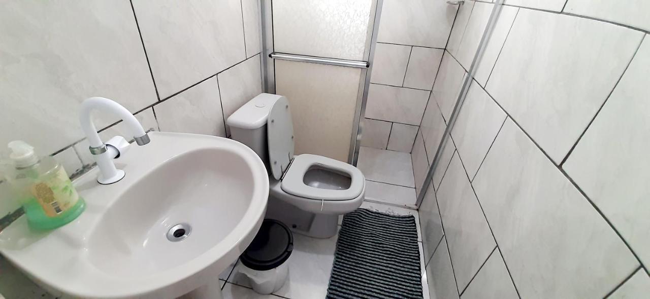 Kitnet S1 Em Torres-Rs - Na Mais Bela Praia Gaucha - Cozinha - Banheiro - Ar Condicionado - Tv E Wi-Fi - Estacionamento - Anfitria Superhost No Bnb 外观 照片