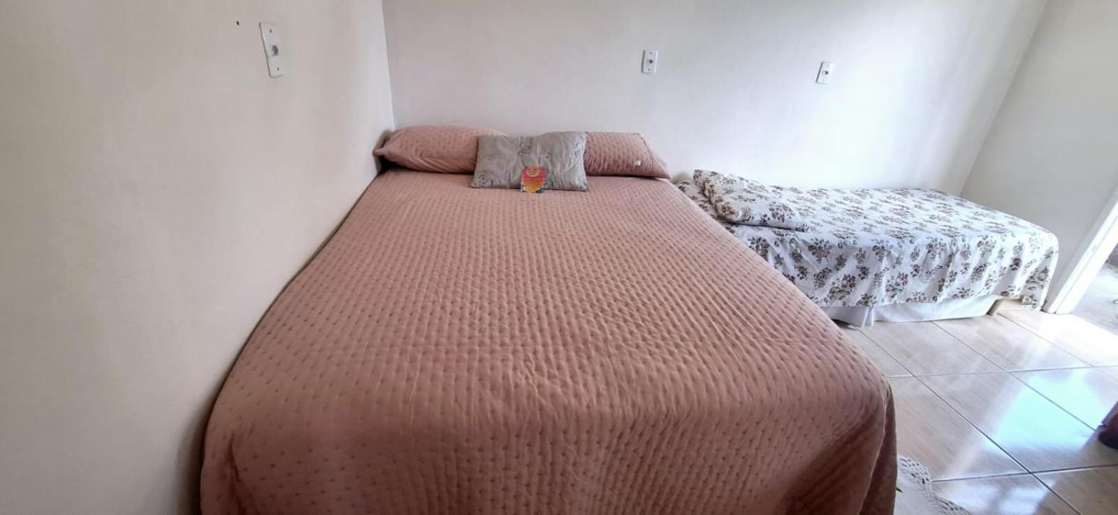 Kitnet S1 Em Torres-Rs - Na Mais Bela Praia Gaucha - Cozinha - Banheiro - Ar Condicionado - Tv E Wi-Fi - Estacionamento - Anfitria Superhost No Bnb 外观 照片