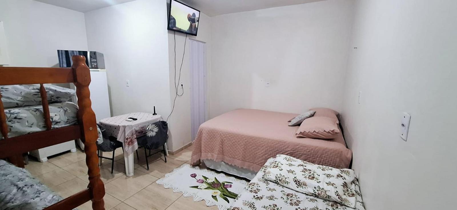 Kitnet S1 Em Torres-Rs - Na Mais Bela Praia Gaucha - Cozinha - Banheiro - Ar Condicionado - Tv E Wi-Fi - Estacionamento - Anfitria Superhost No Bnb 外观 照片